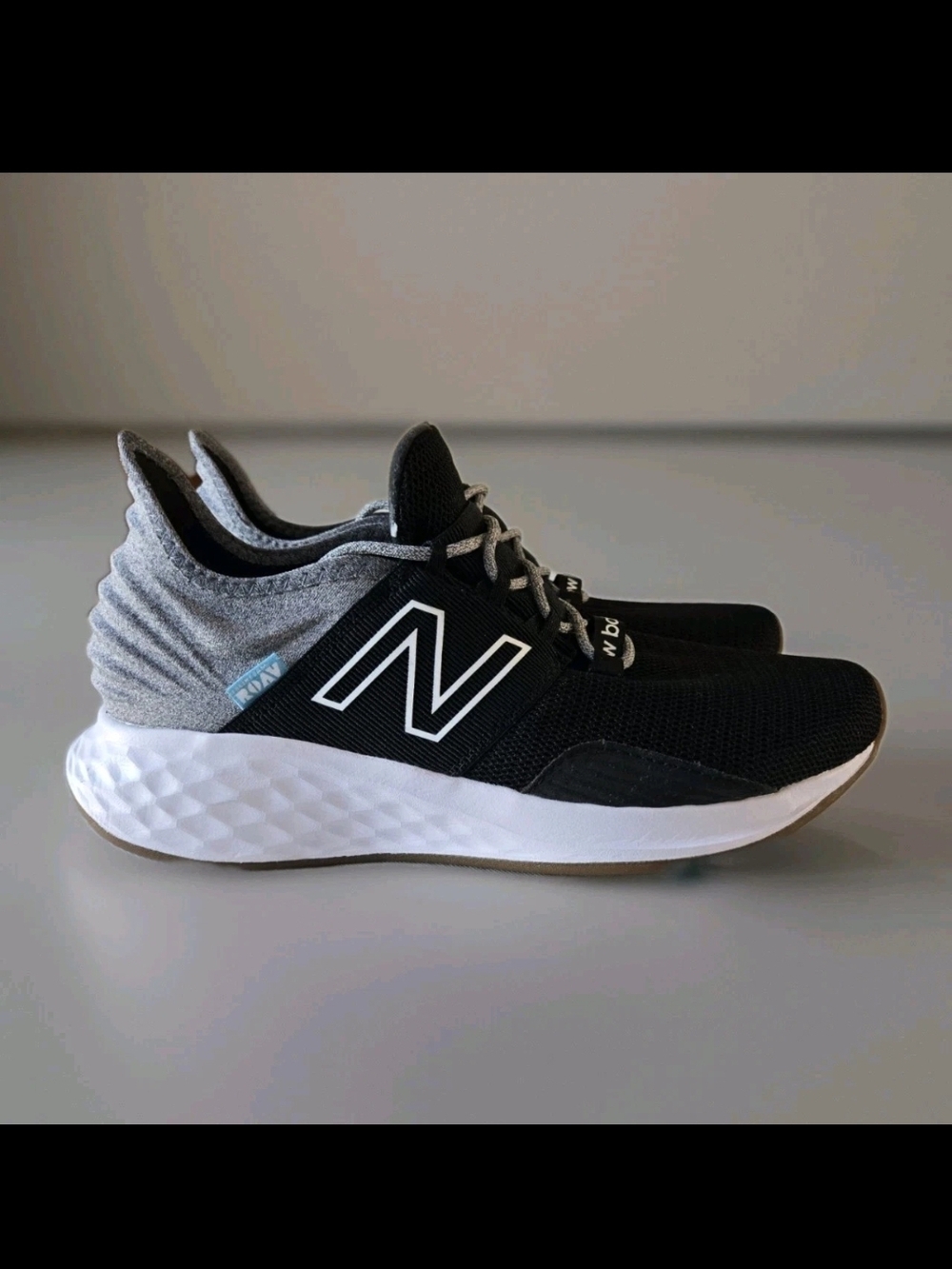 New Balance Fresh Foam Roav Womens Size 8.5 Black Gray Running Shoes Sneakers